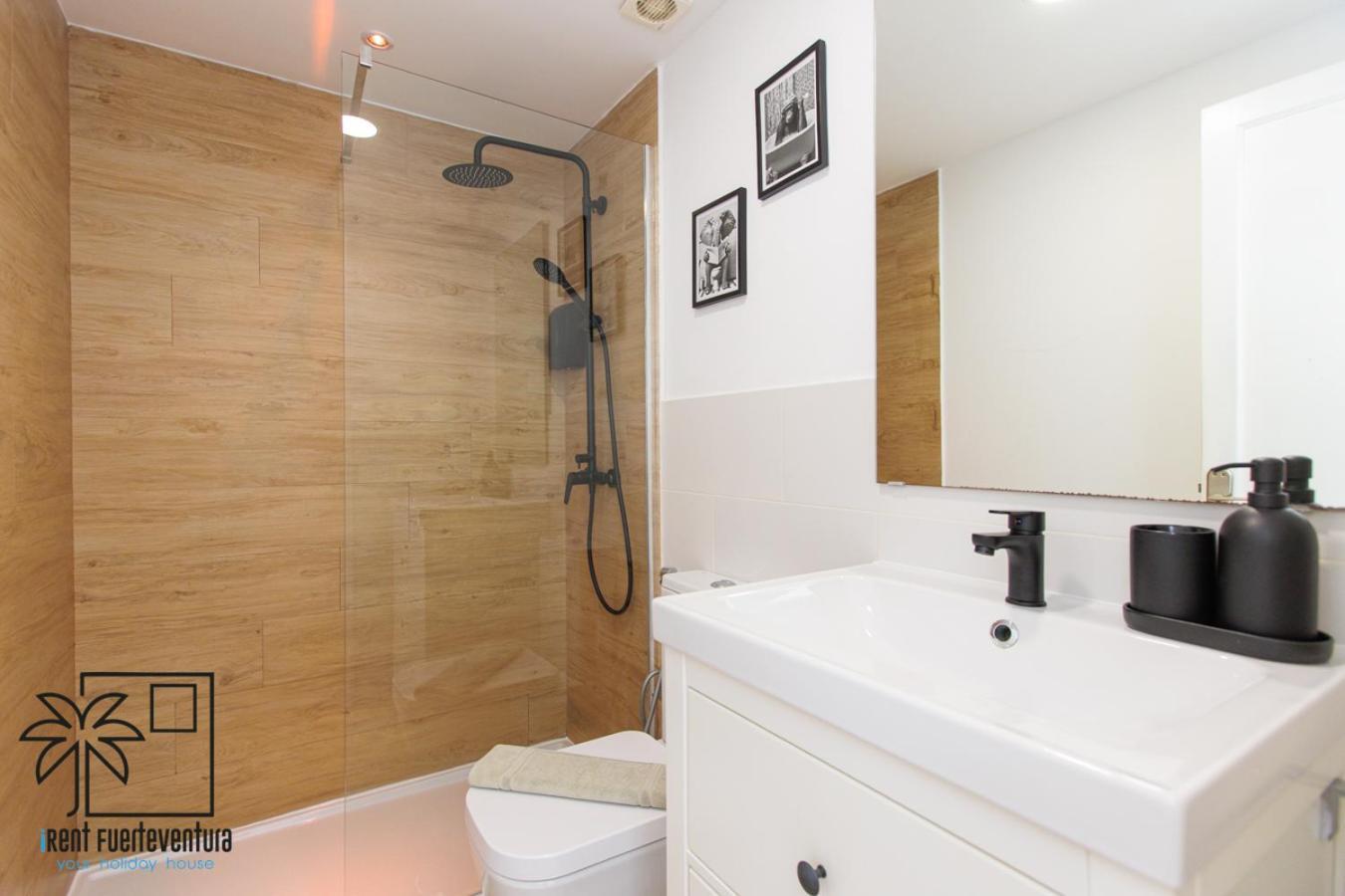 Passion Pool View & Wifi By Irent Fuerteventura Corralejo Apartment Exterior photo